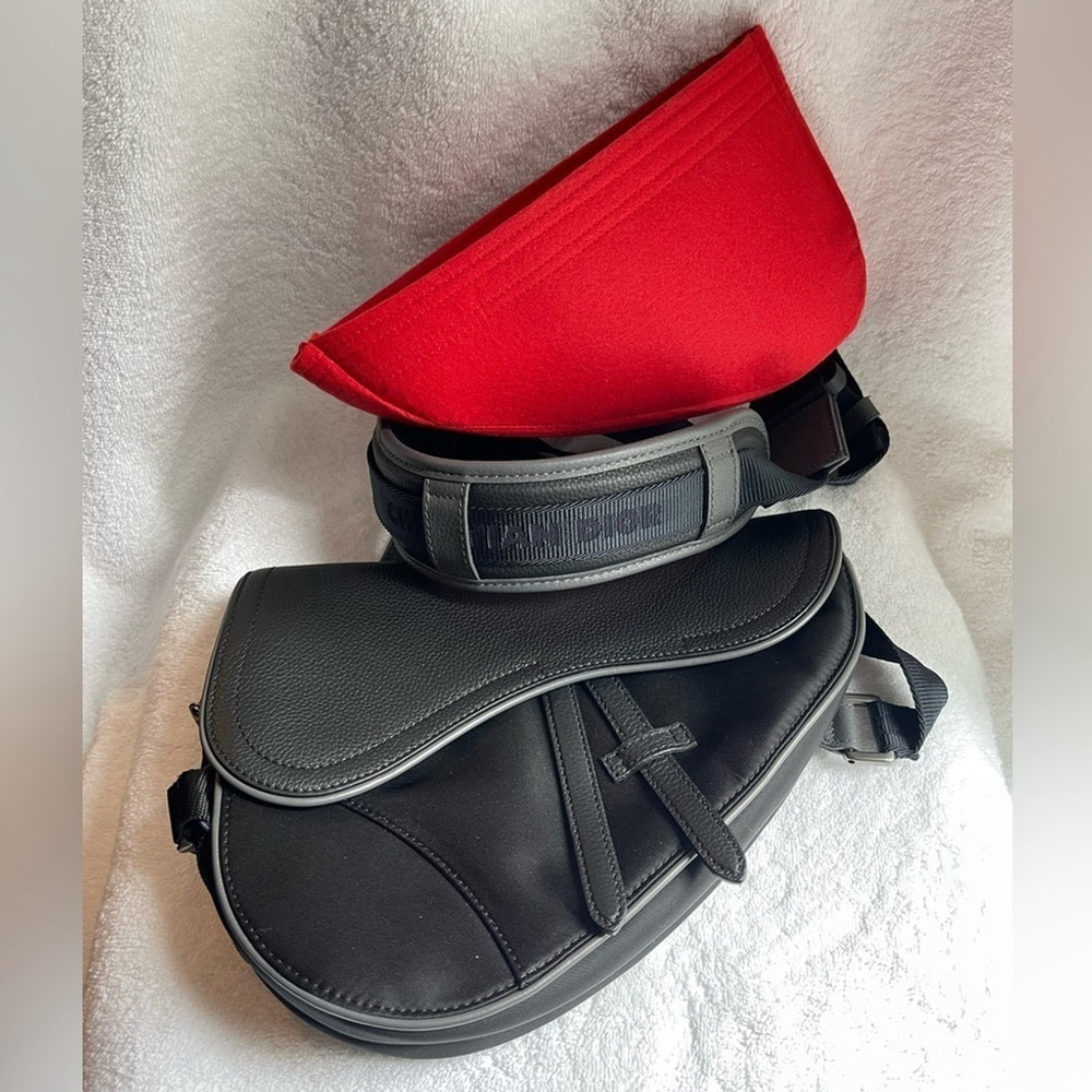Dior Saddle 2019 Sacai Collab pristine condition.